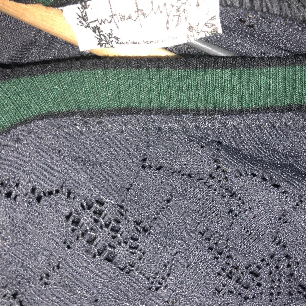 Free People lace burnout V neck V back top - Picture 3 of 4